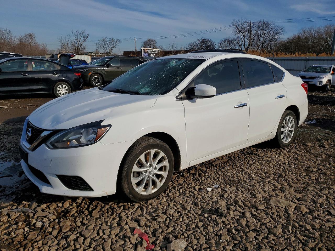 Salvage Nissan Sentra Image