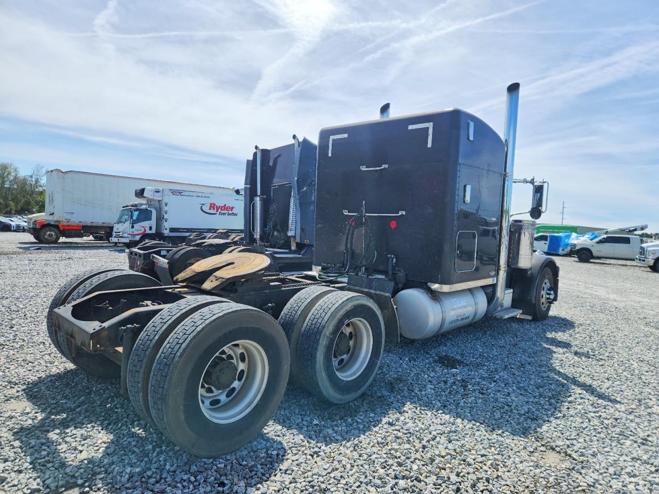 Peterbilt 379