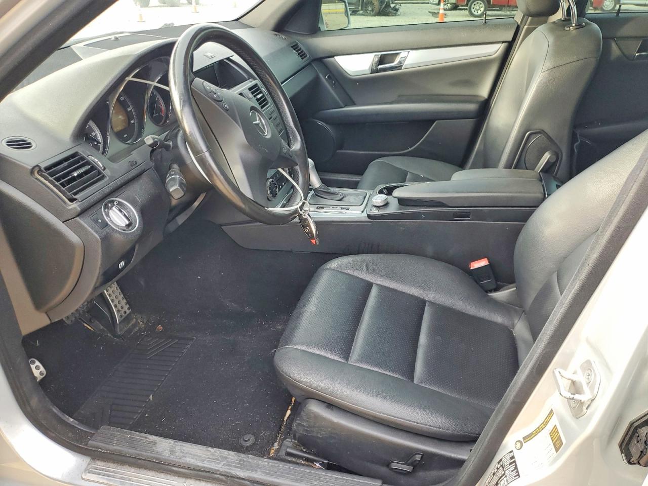 Mercedes-Benz C-Class 300