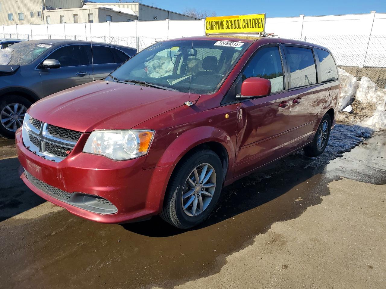 Salvage Dodge Caravan Image