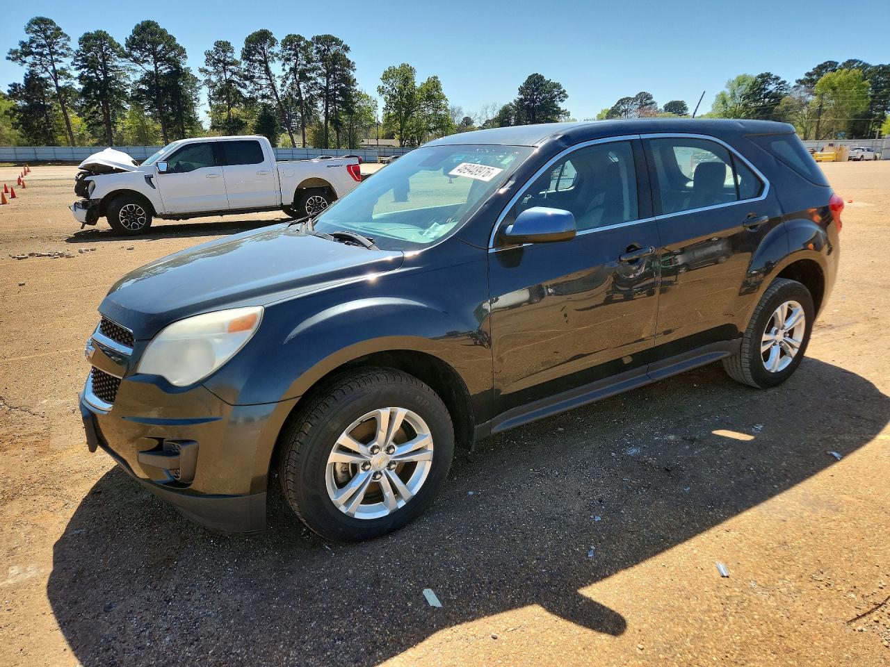 Salvage Chevrolet Equinox Image