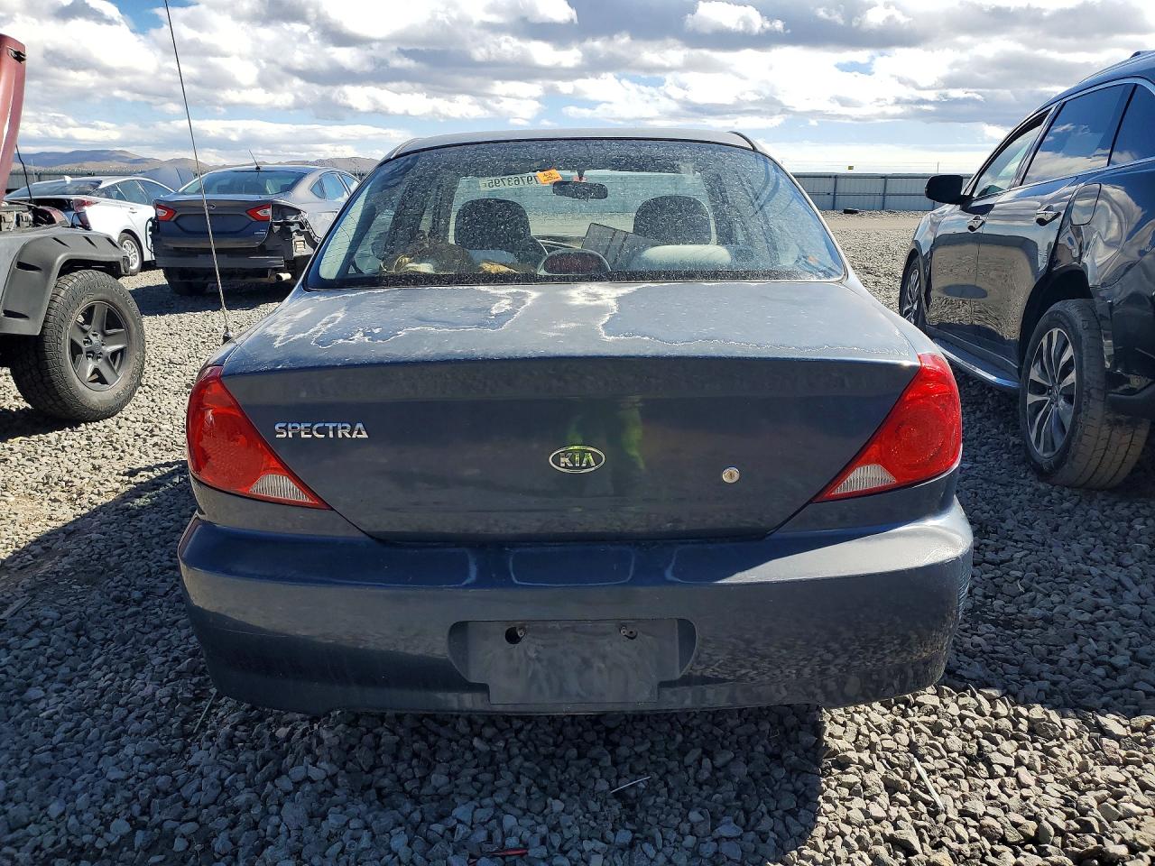 Kia Spectra Base