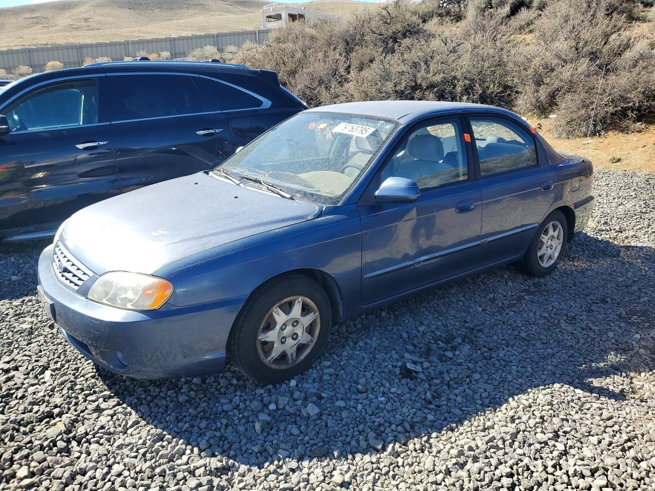 Salvage Kia Spectra Image