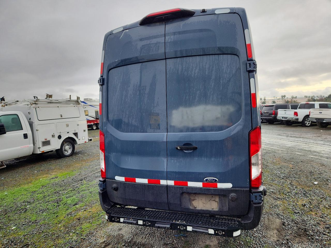 Ford Transit T-250