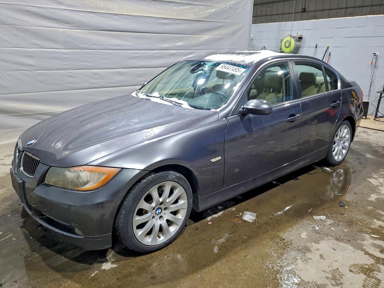 Salvage BMW 3 Series Image