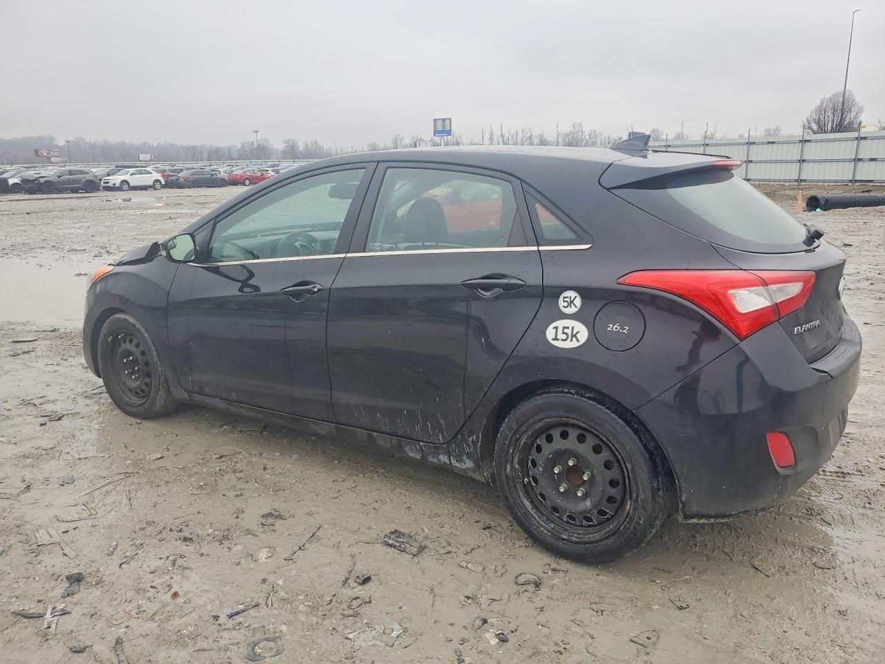Hyundai ELANTRA Base
