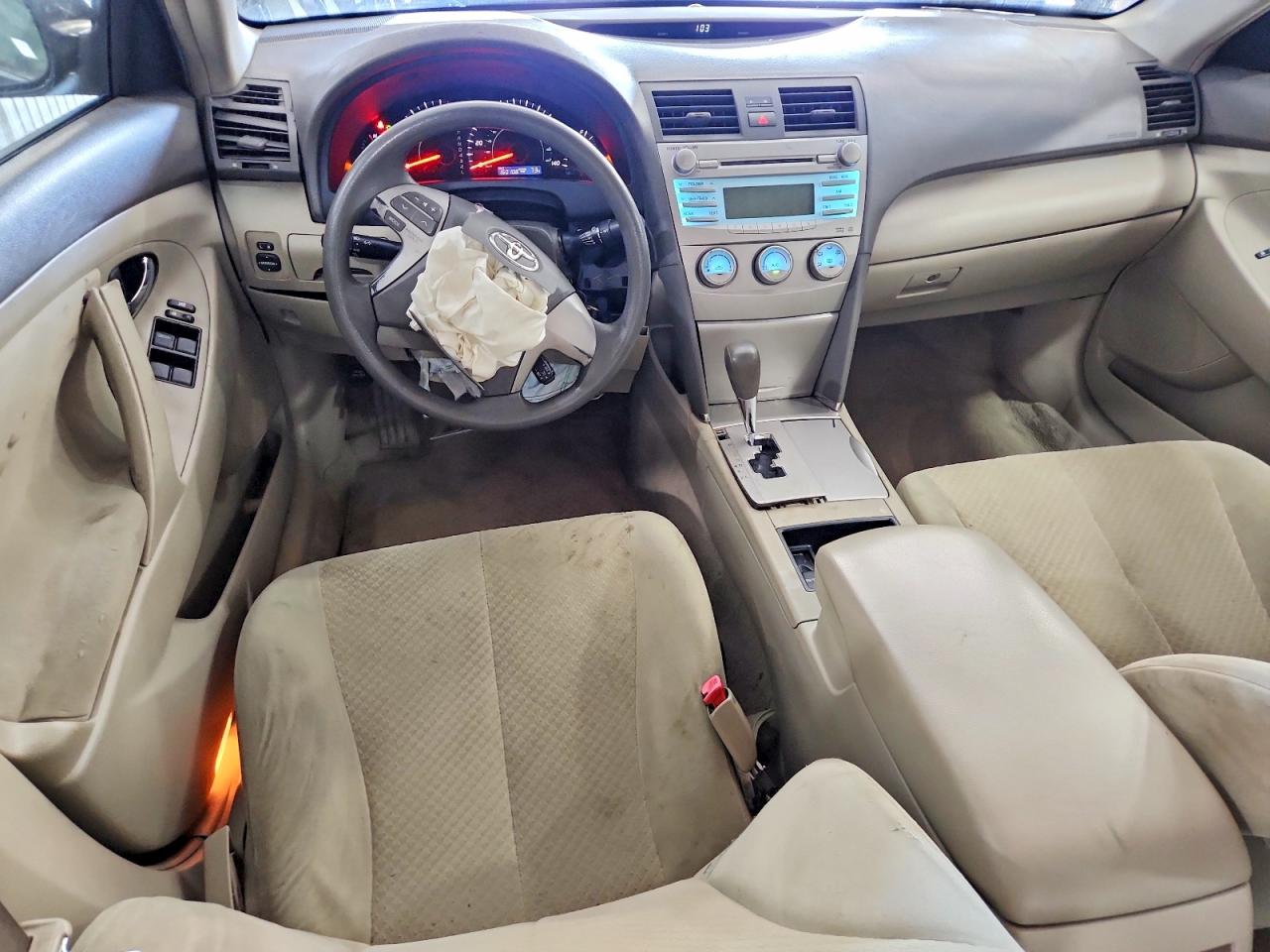Toyota Camry Ce