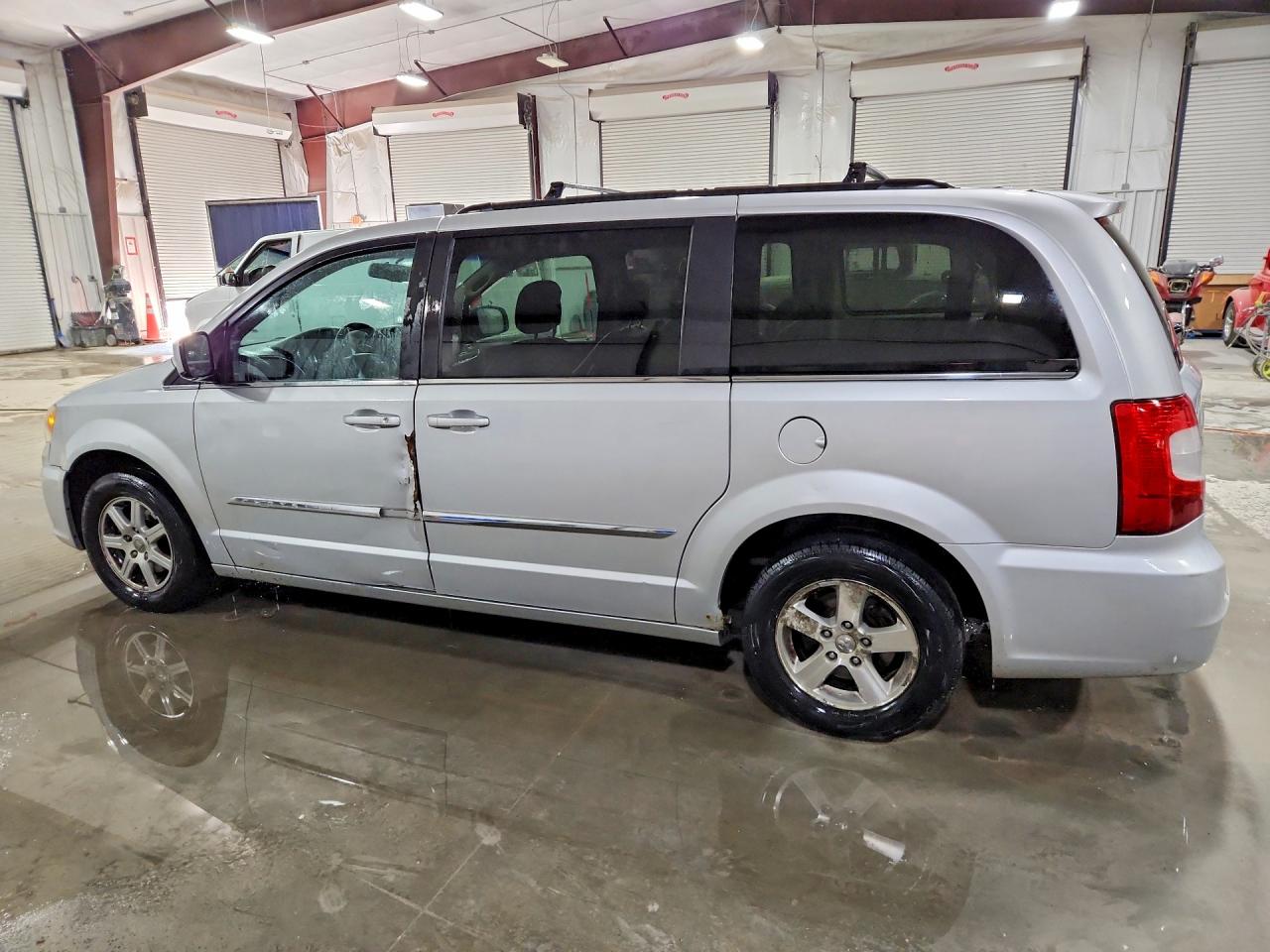 Chrysler Minivan Touring