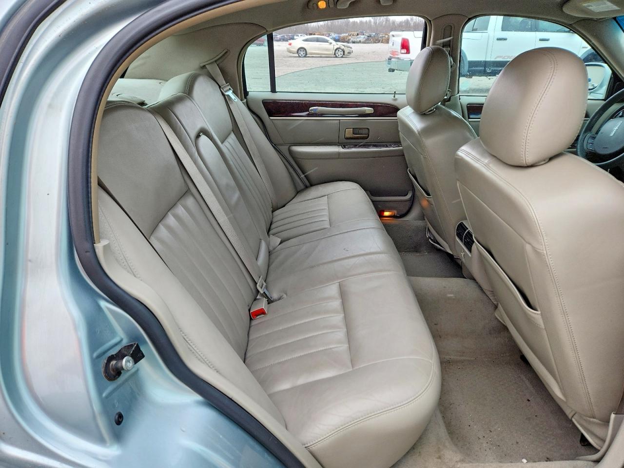 Lincoln Towncar Signature