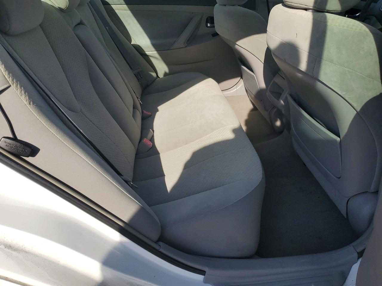 Toyota Camry Base