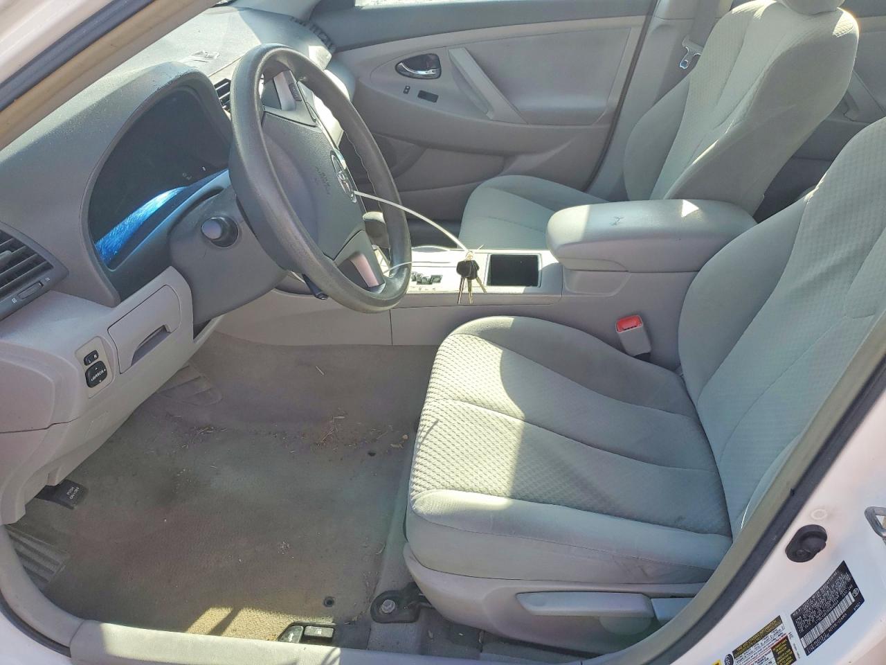 Toyota Camry Base