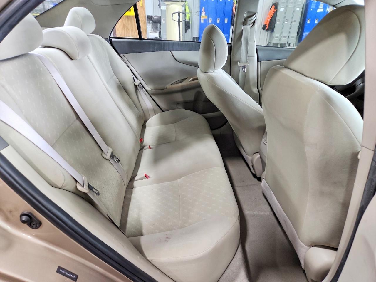 Toyota Corolla Base