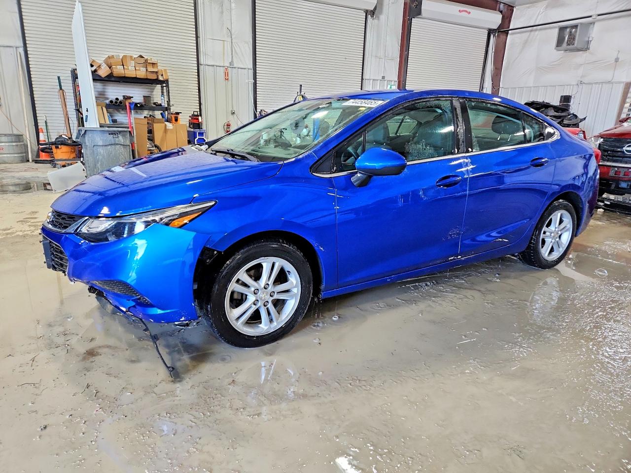 Salvage Chevrolet Cruze Image