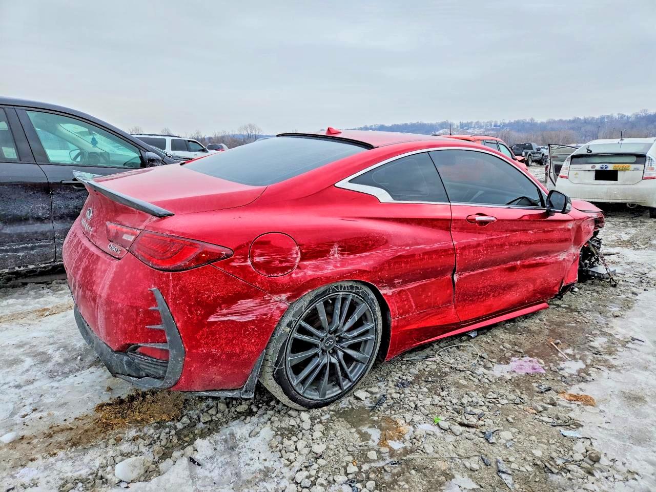 INFINITI Q60