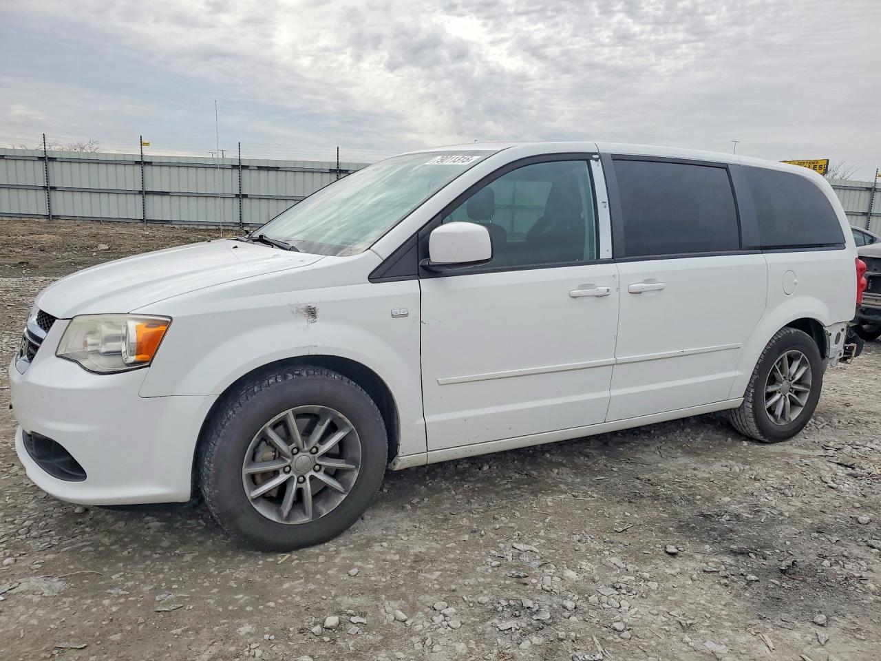 Salvage Dodge Caravan Image