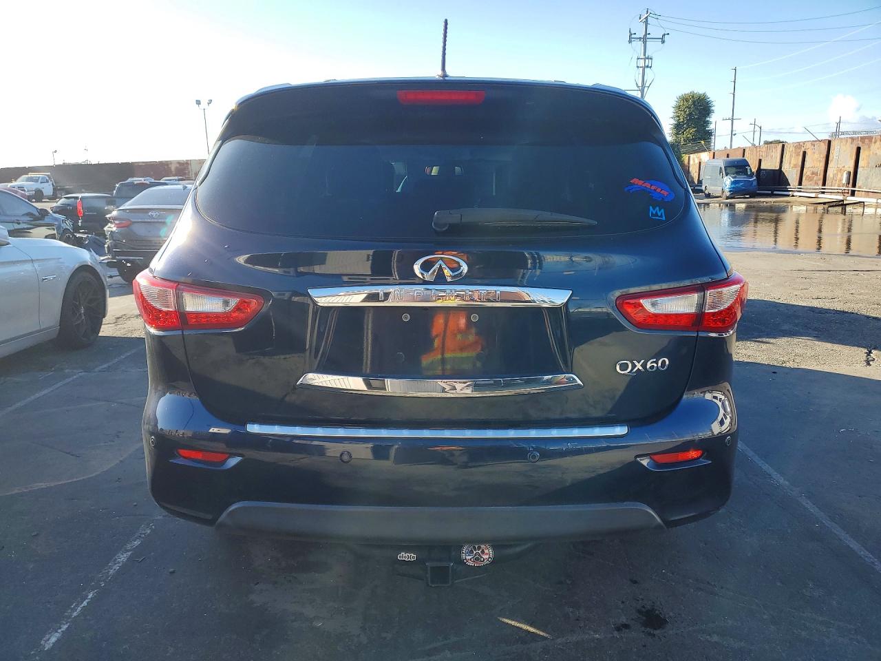 INFINITI Qx