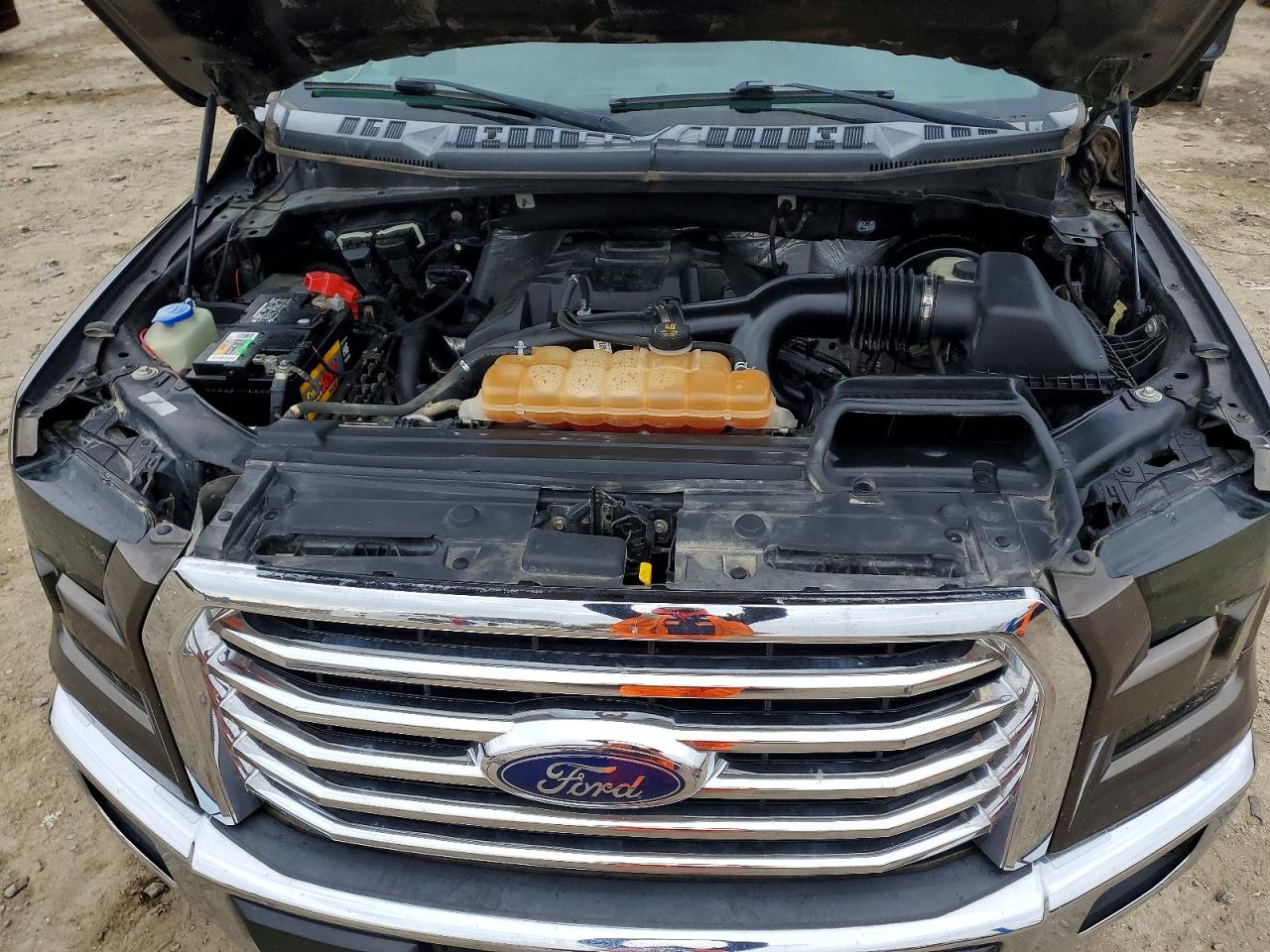 Ford F-150 Super Cab