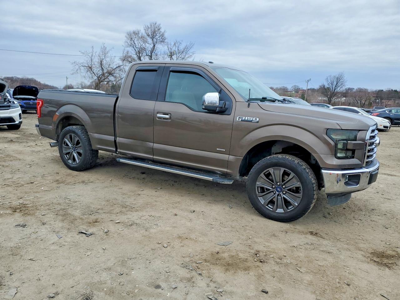 Ford F-150 Super Cab