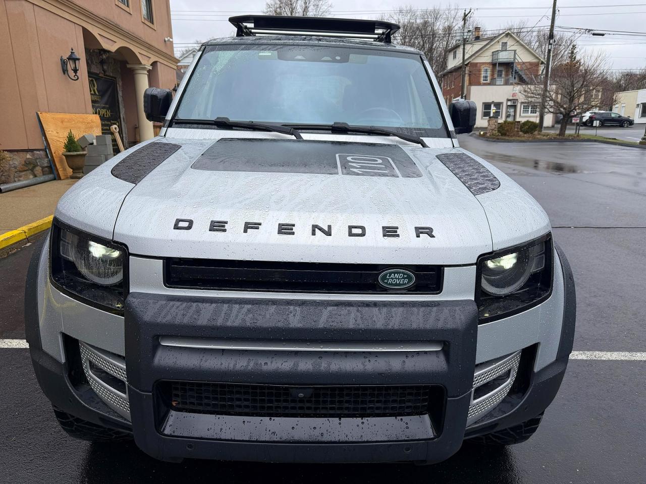 Land Rover Defender 110 1st Edition