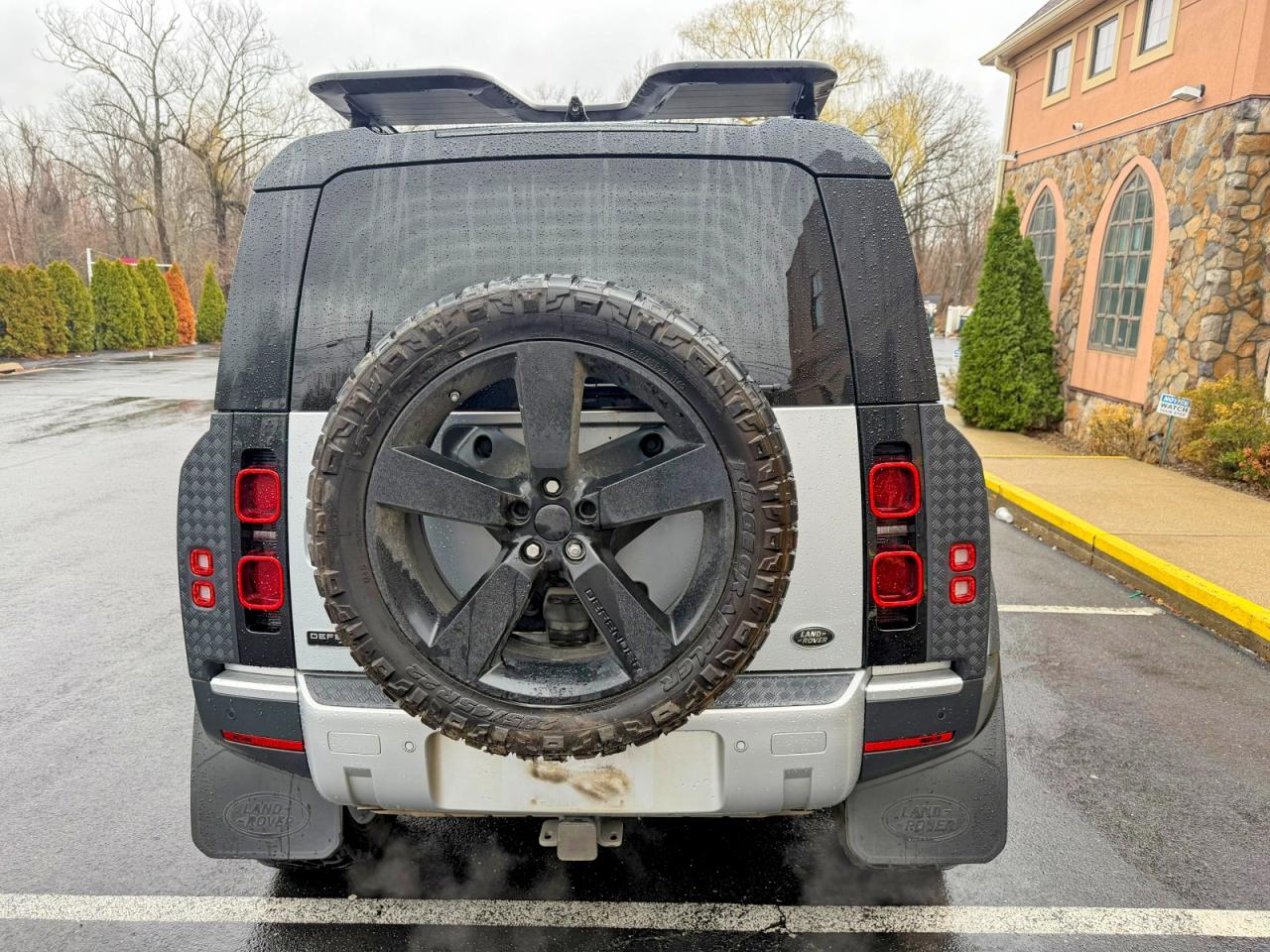 Land Rover Defender 110 1st Edition