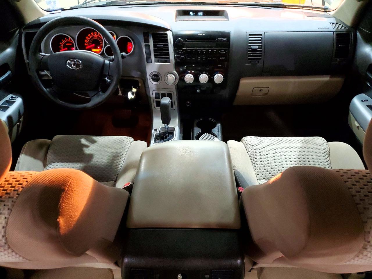 Toyota Tundra Sr5