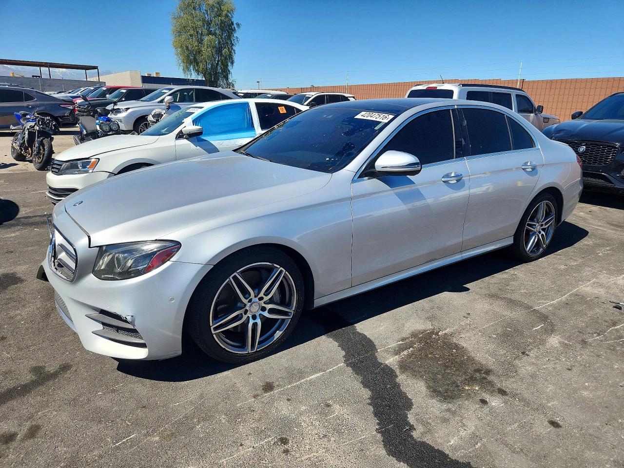 Salvage Mercedes-Benz E-Class Image