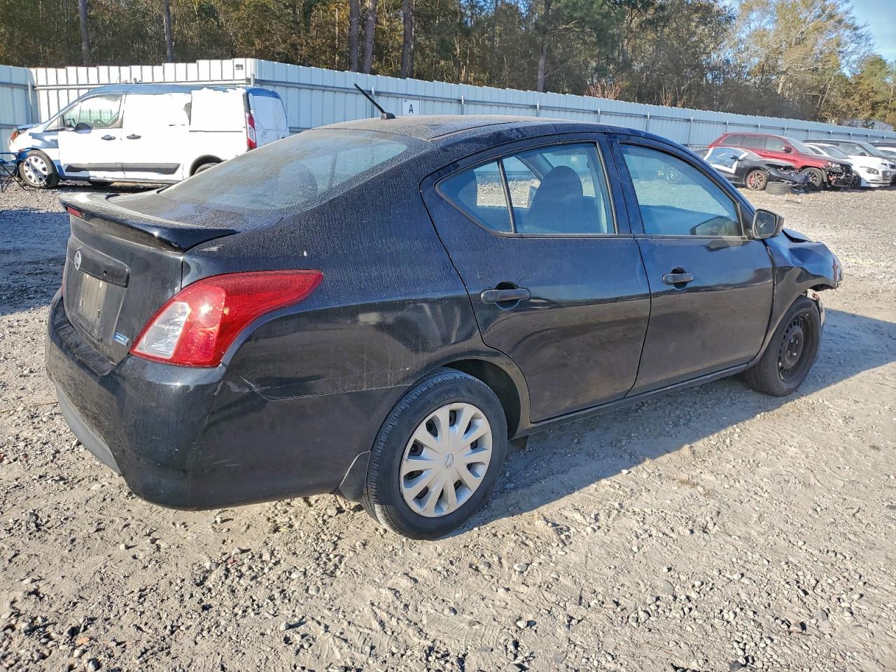 Nissan Versa S