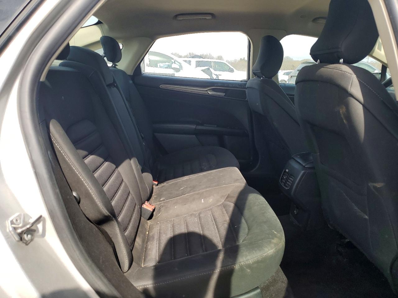Ford Fusion Se Hybrid