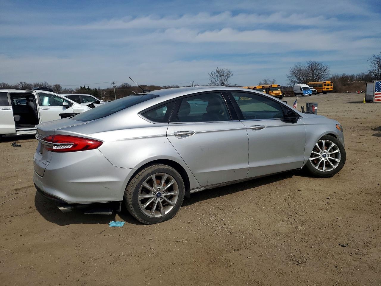 Ford Fusion Se Hybrid