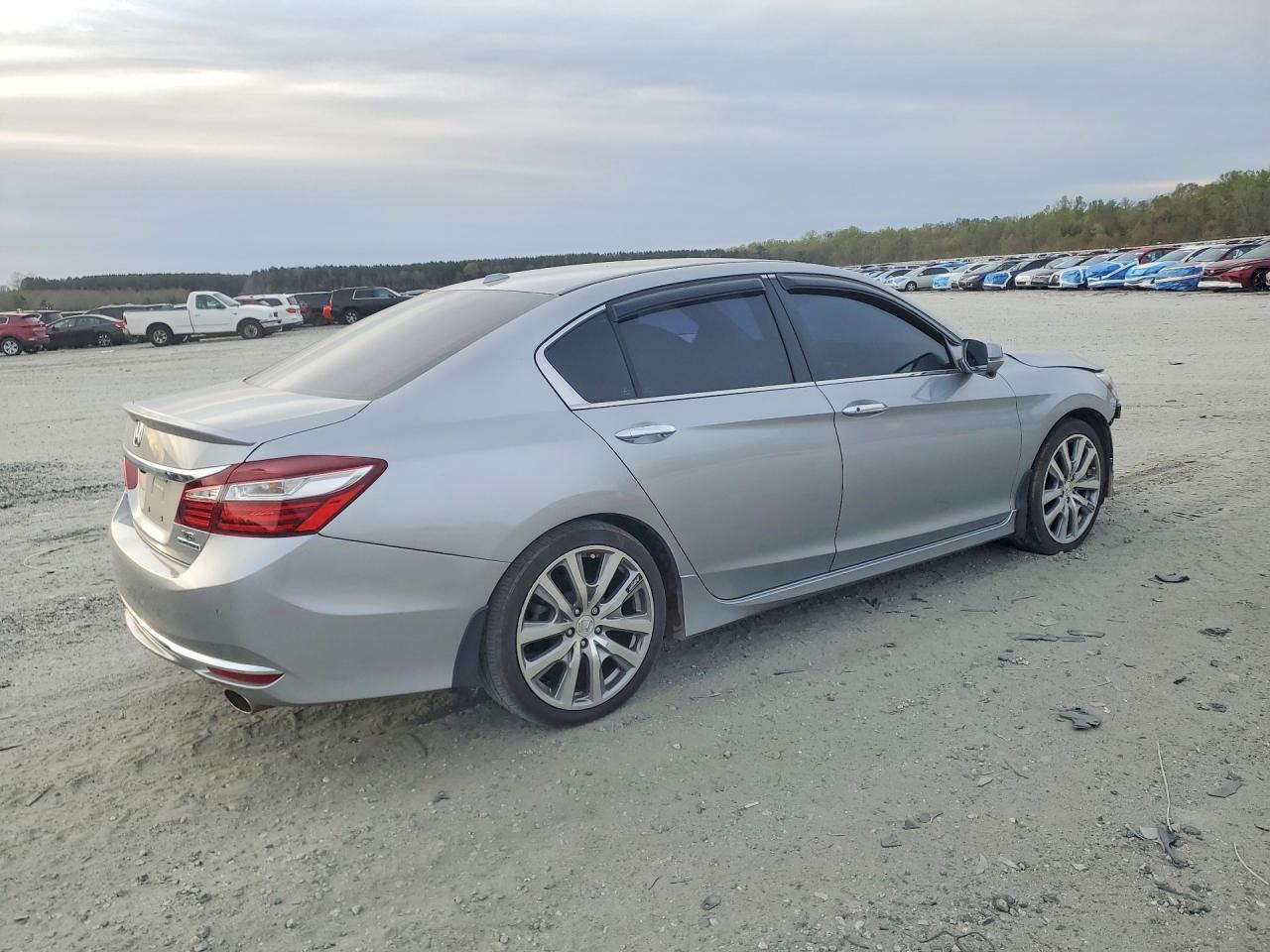 Honda Accord Touring