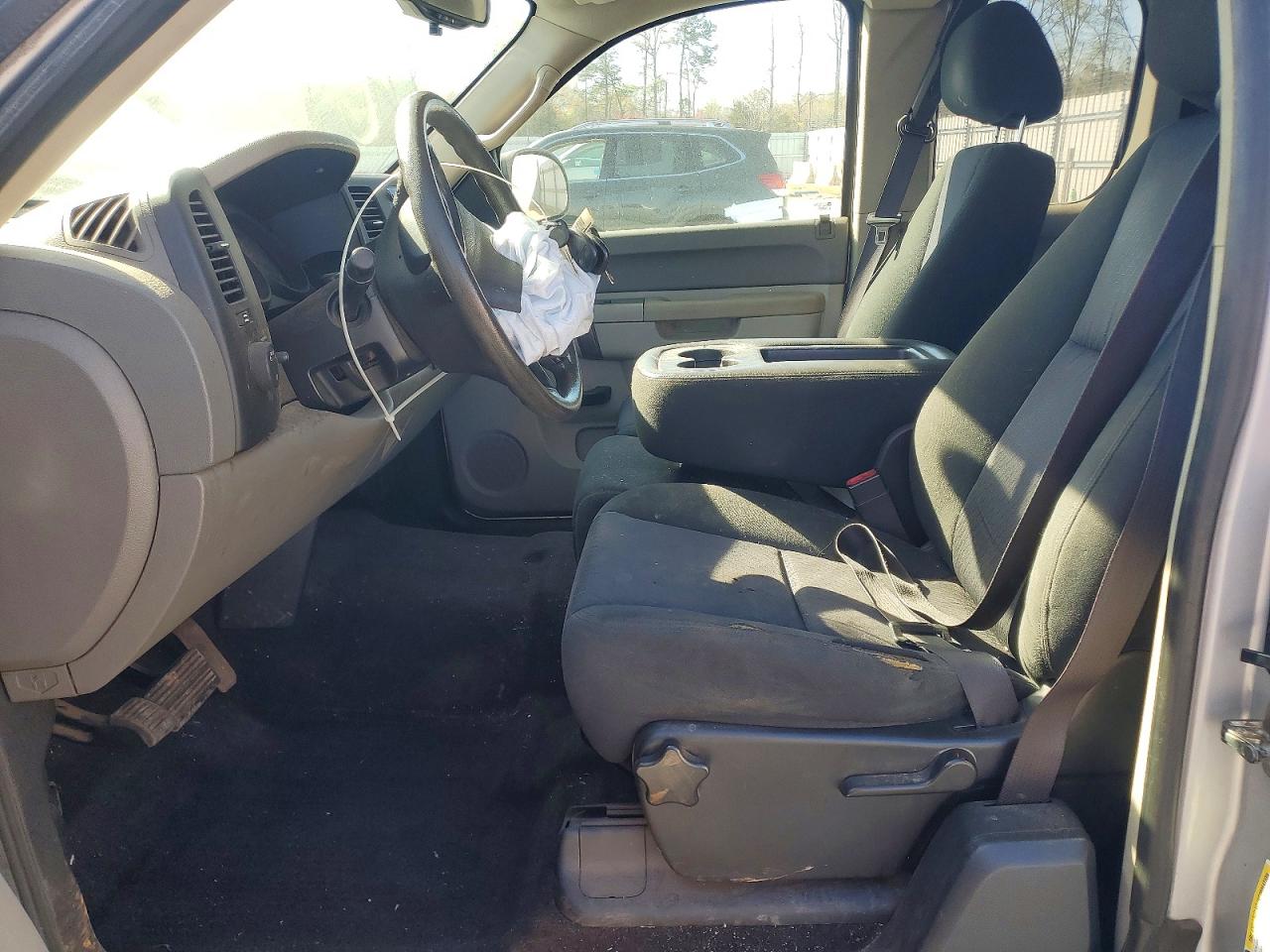Chevrolet Silverado C1500
