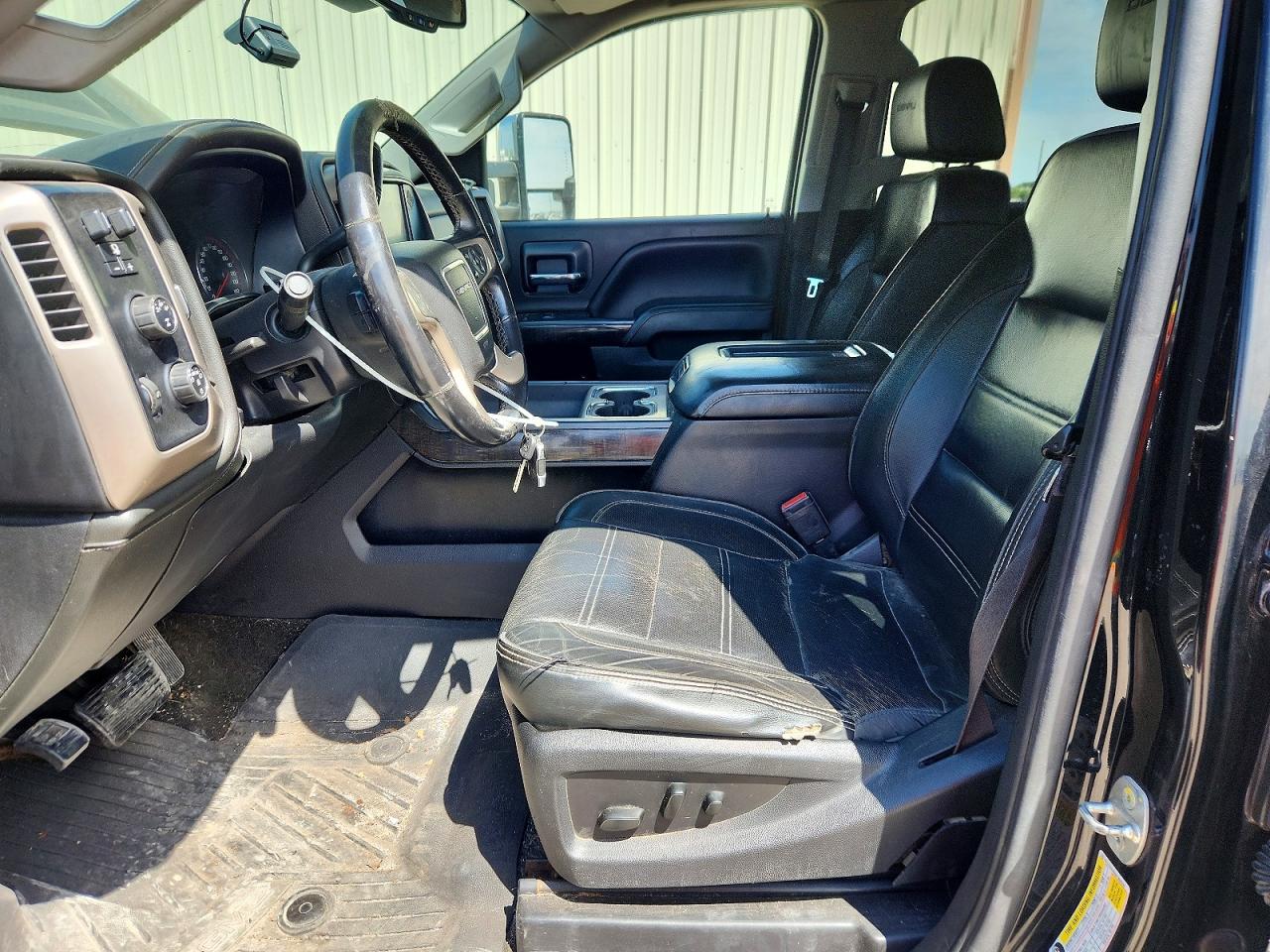 GMC Sierra K2500 Denali