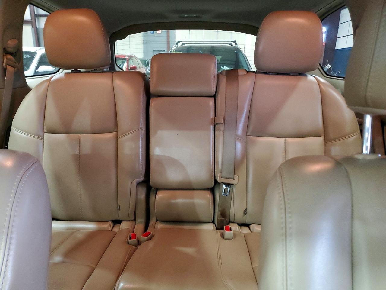 Nissan Pathfinder S