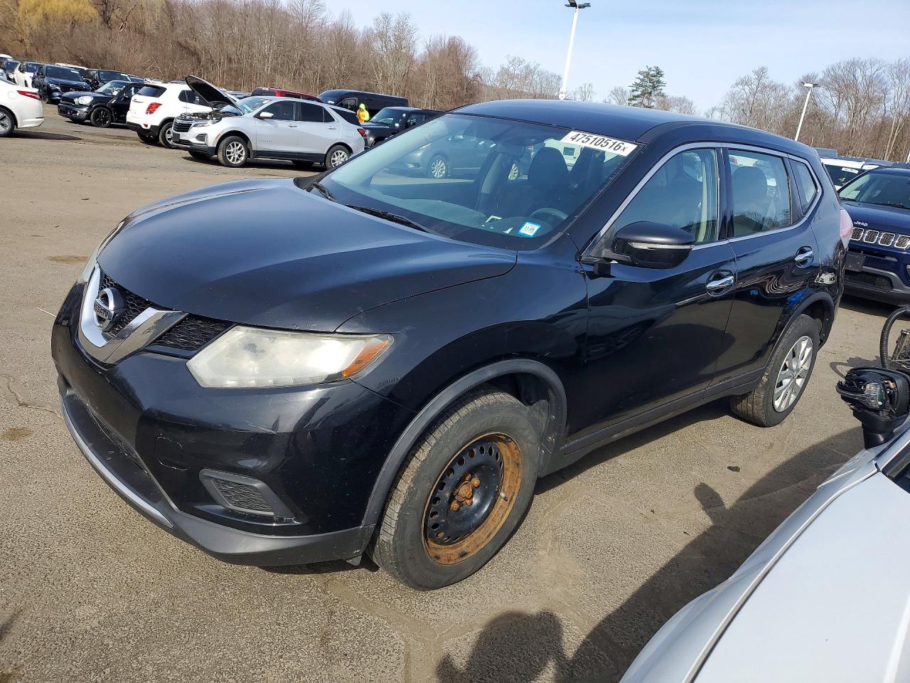 Salvage Nissan Rogue Image