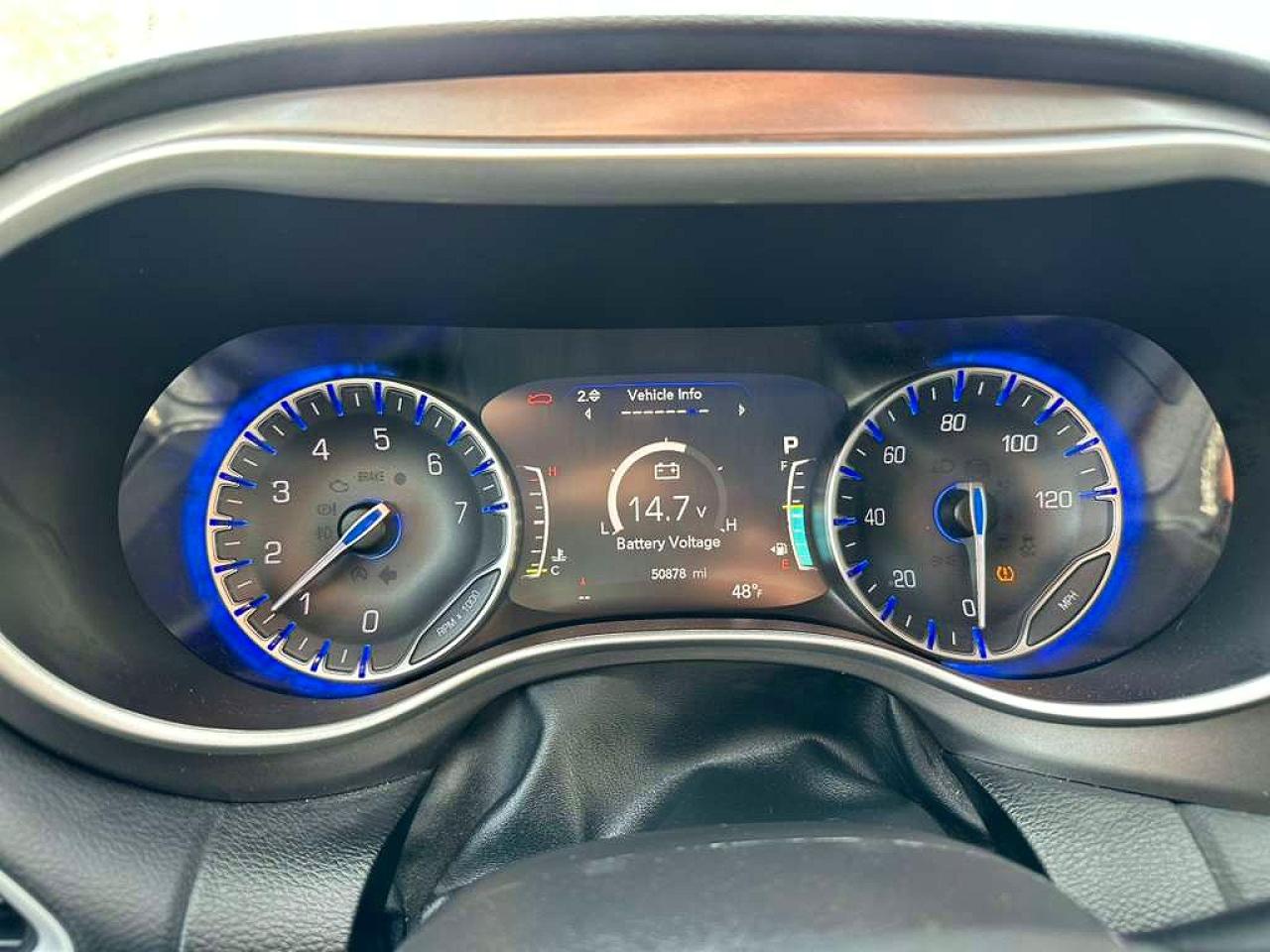 Chrysler Pacifica Touring L