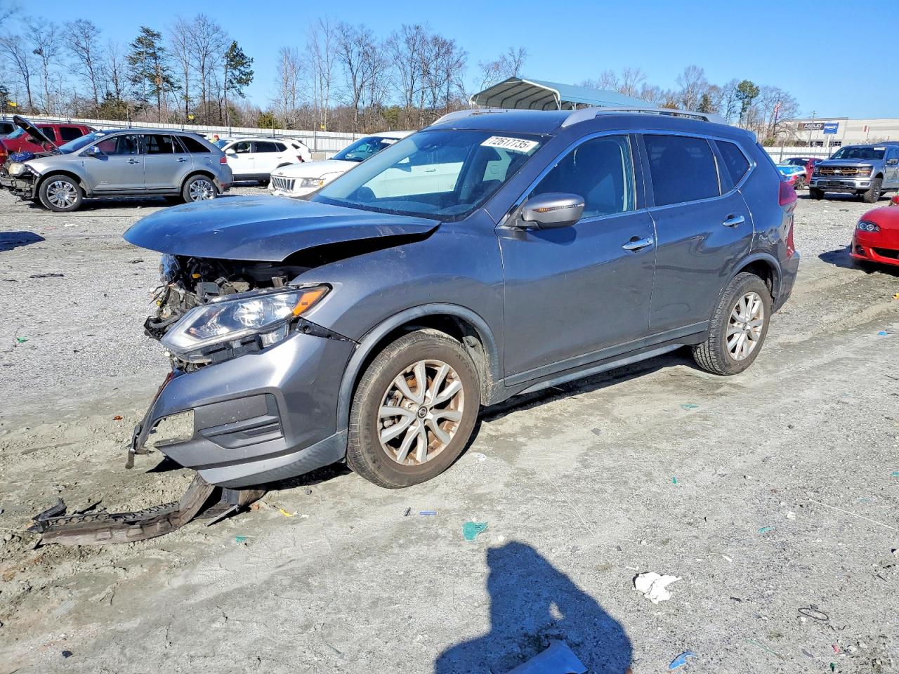 Salvage Nissan Rogue Image