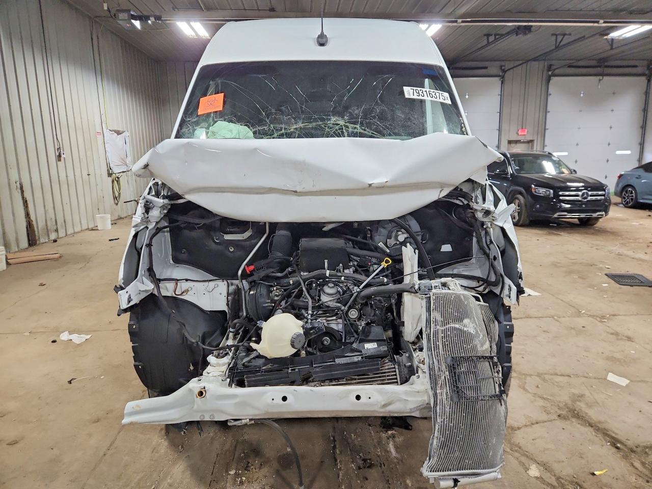 Freightliner Sprinter 2500