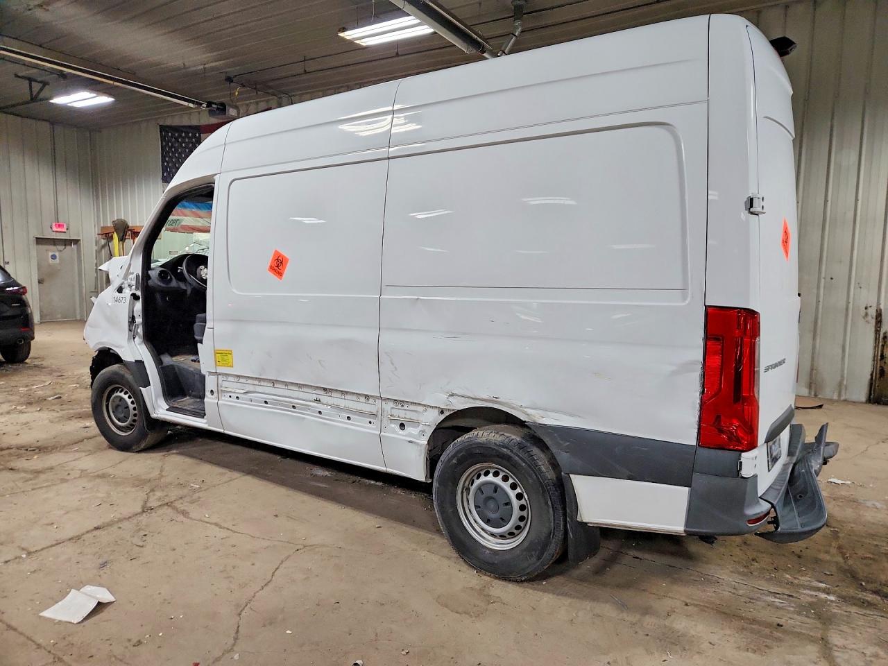 Freightliner Sprinter 2500
