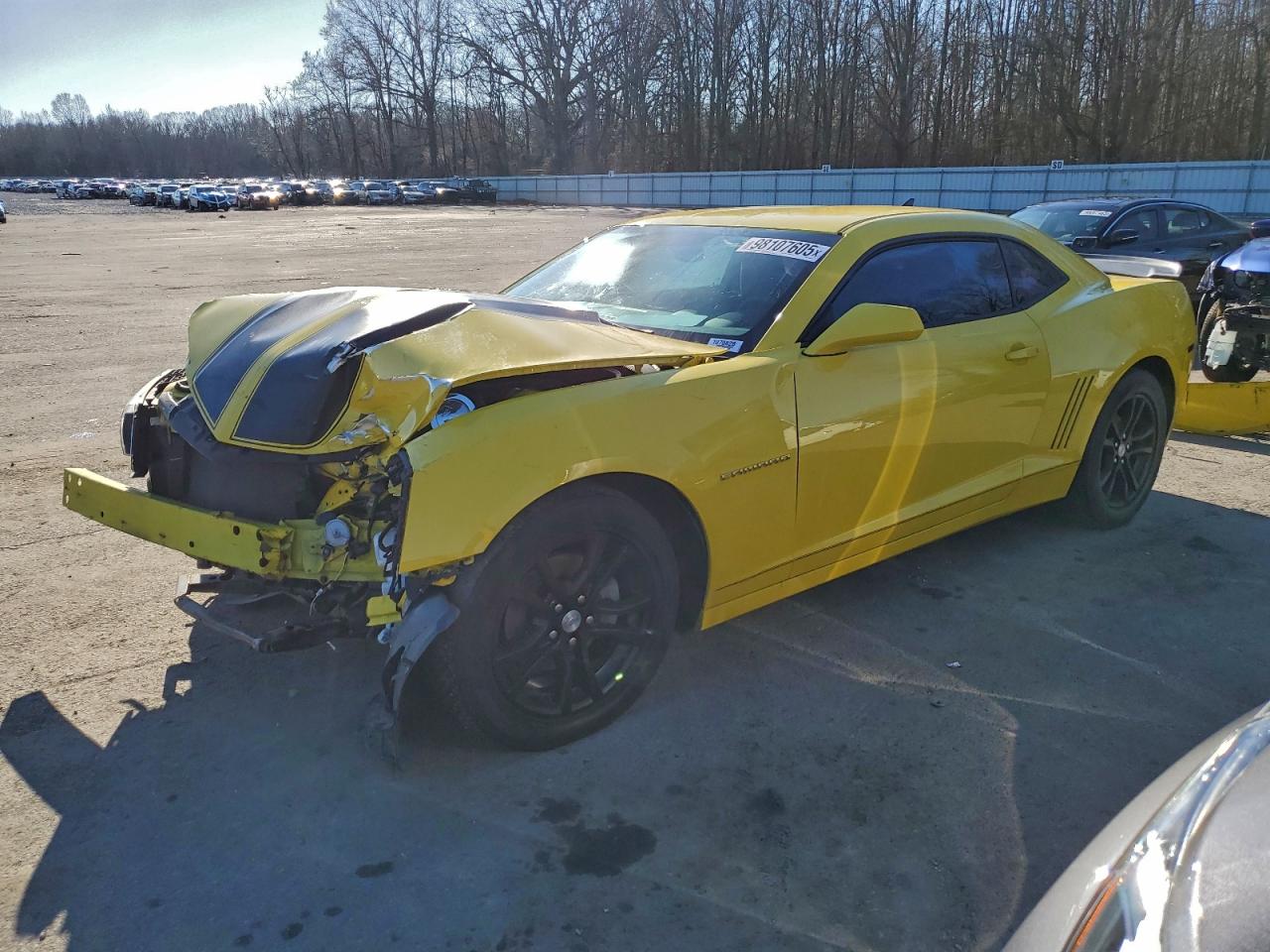 Salvage Chevrolet Camaro Image