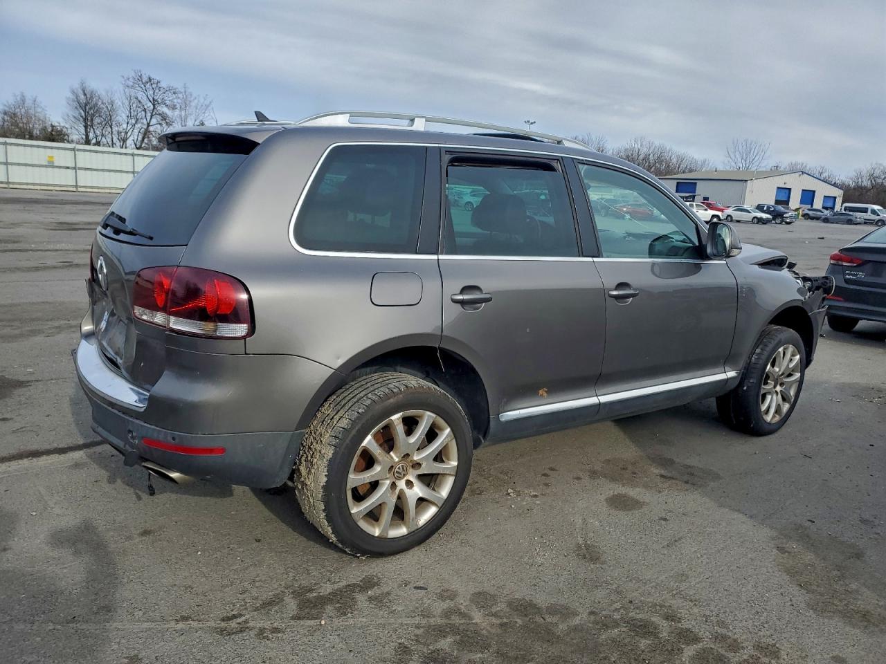 Volkswagen Touareg V6