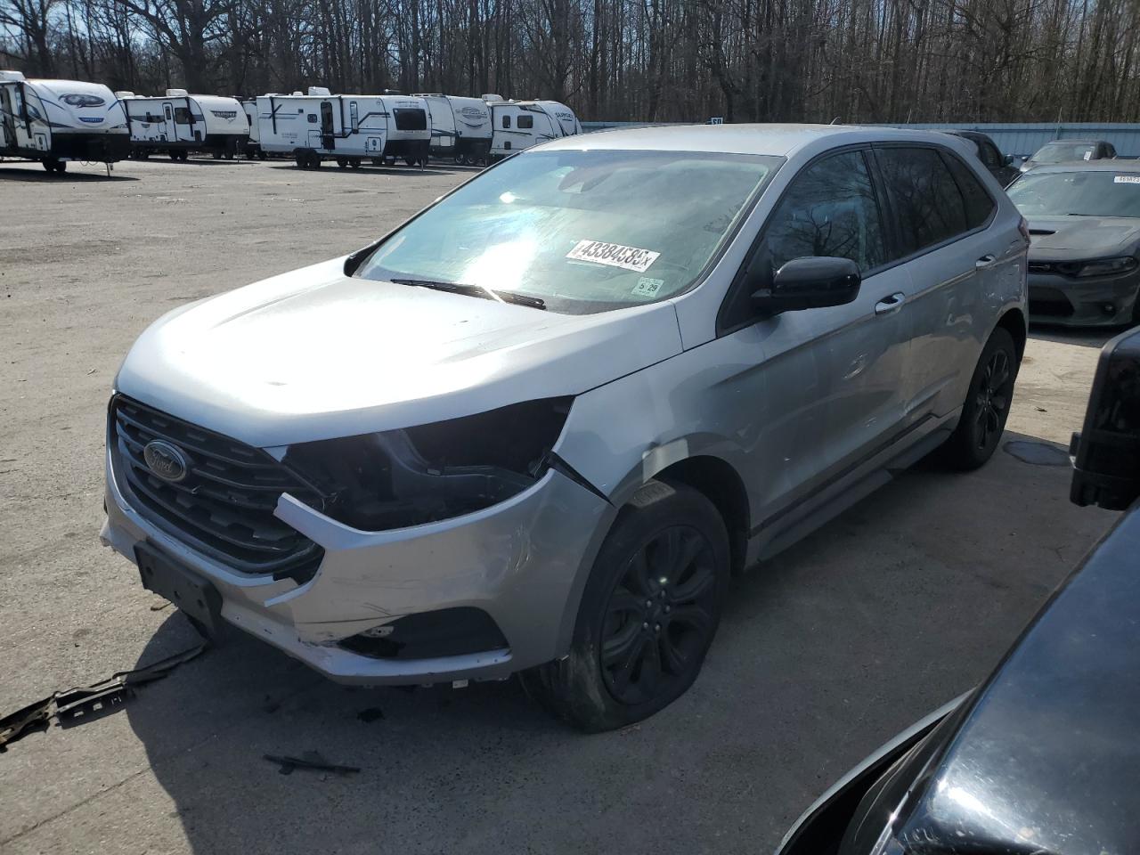 Salvage Ford Edge Image