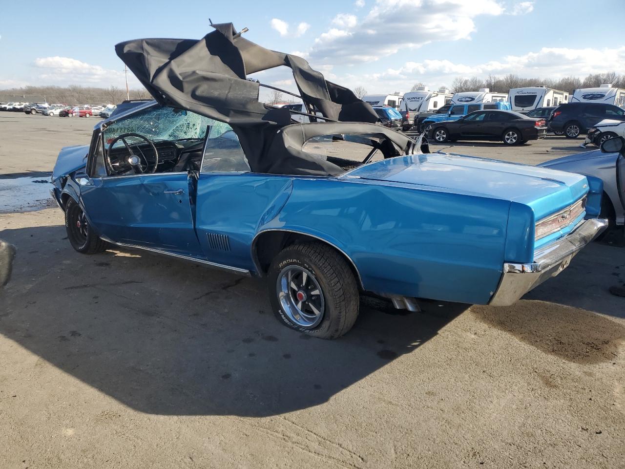 Pontiac Lemans