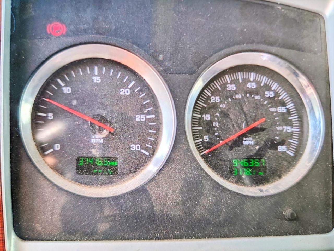 Peterbilt 387