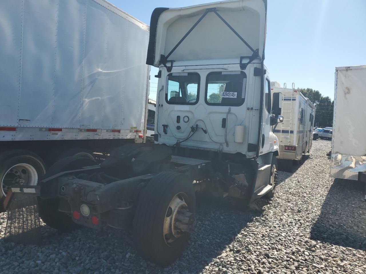 Freightliner Cascadia 1