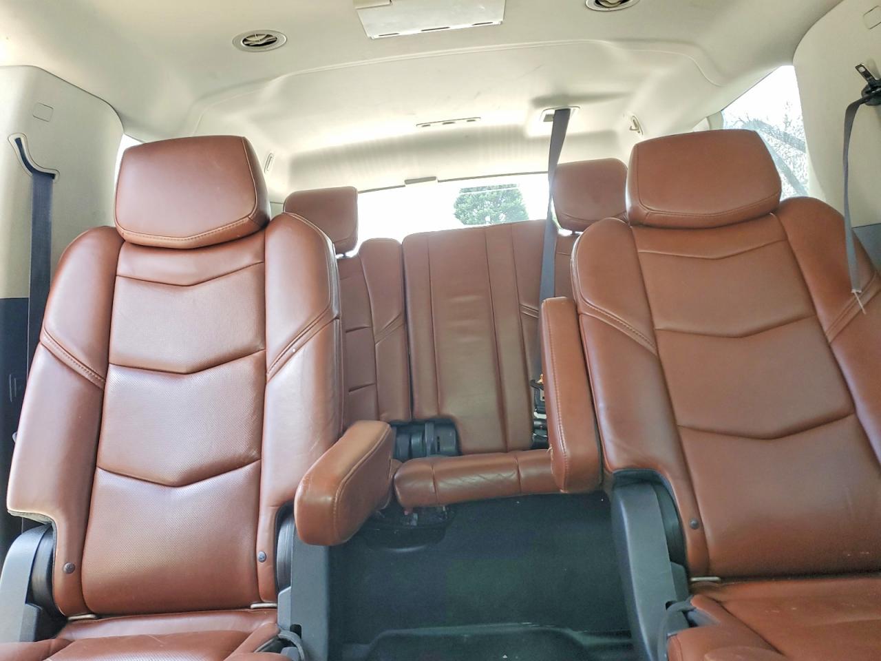 Cadillac Escalade Esv Luxury