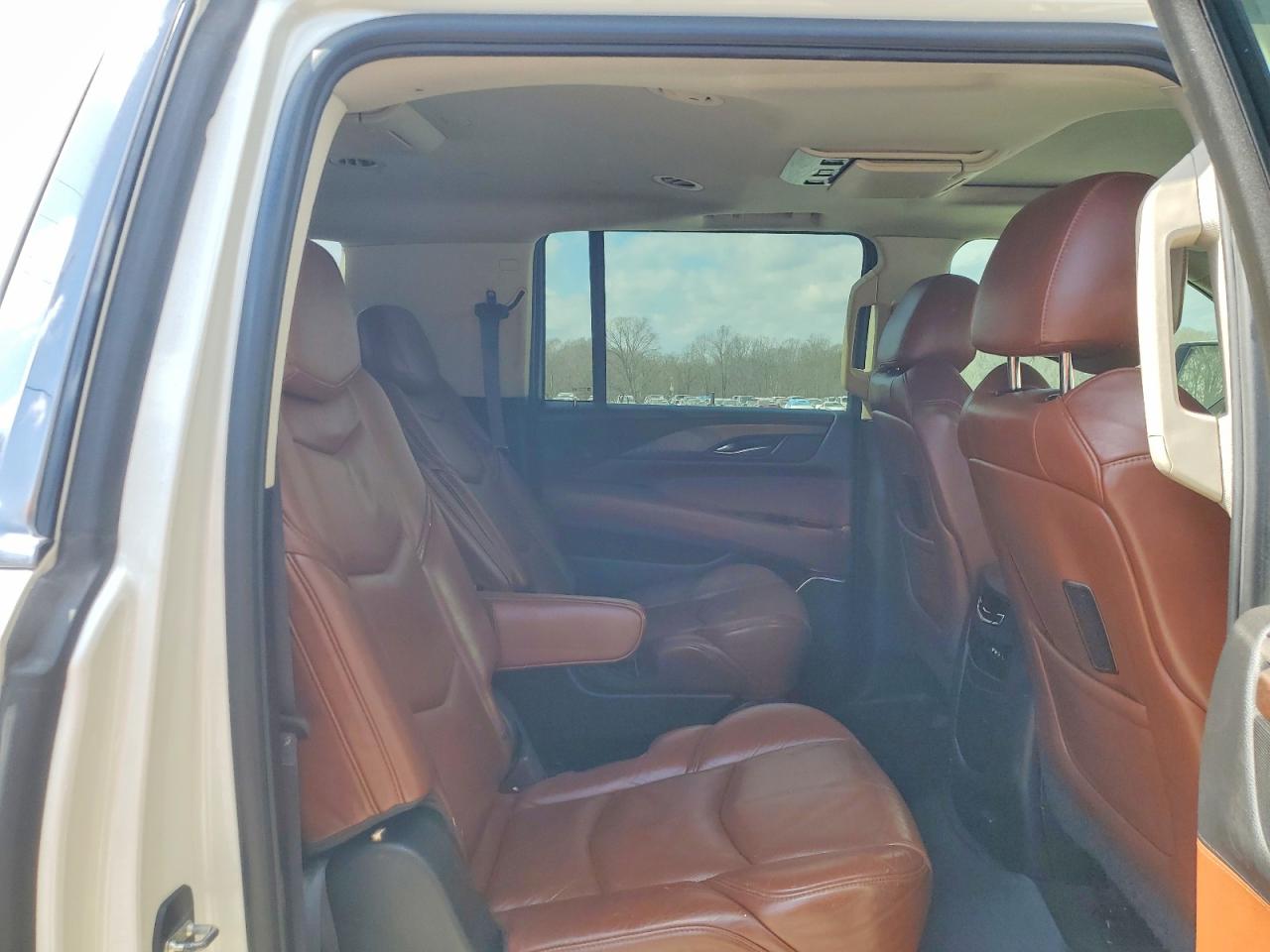 Cadillac Escalade Esv Luxury