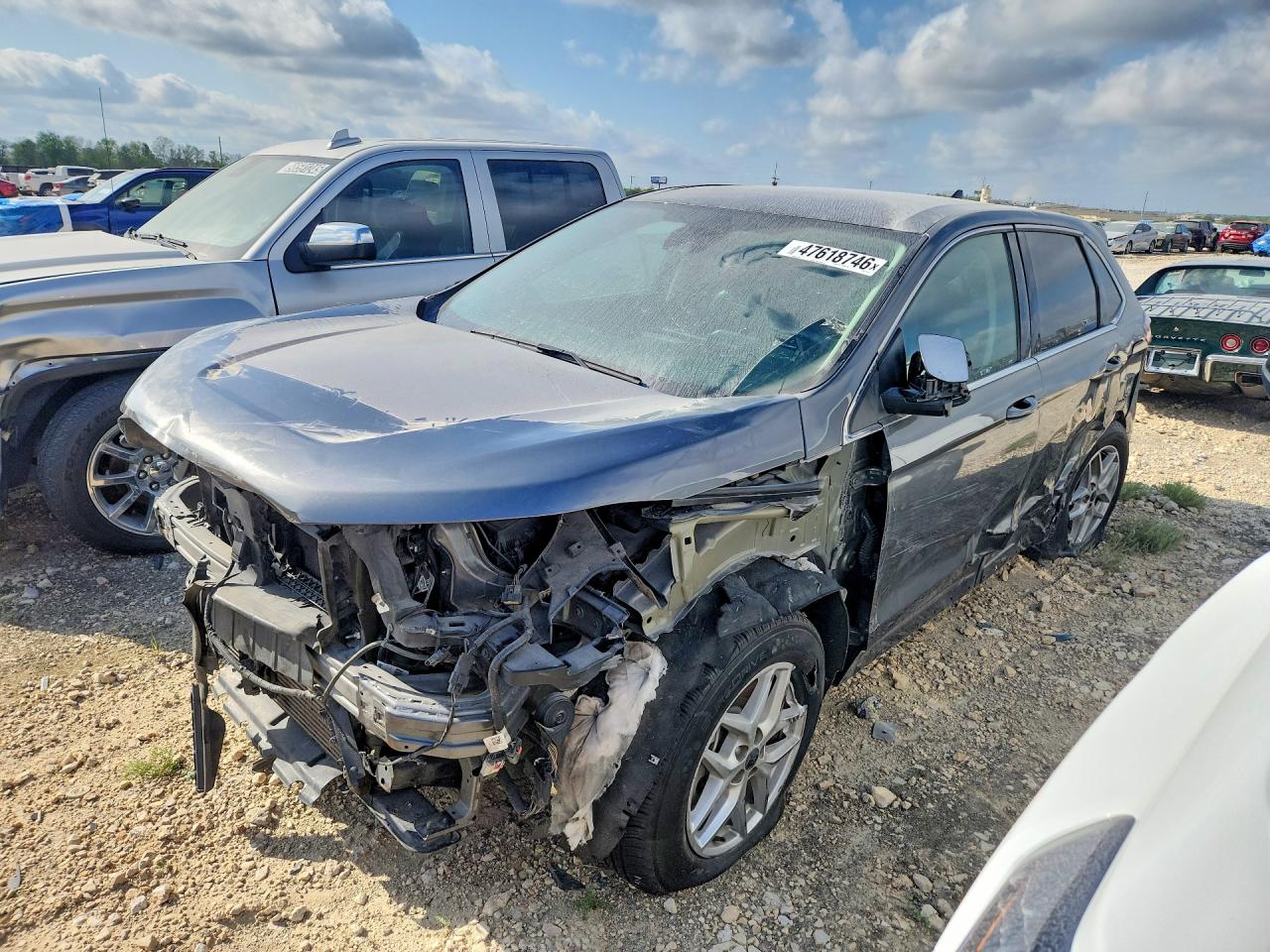 Salvage Ford Edge Image