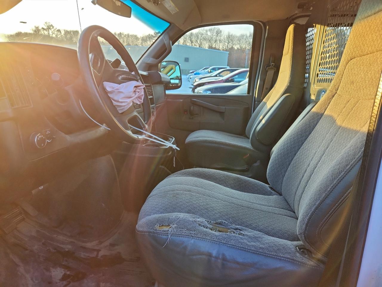 GMC Savana G2500 Paratransit