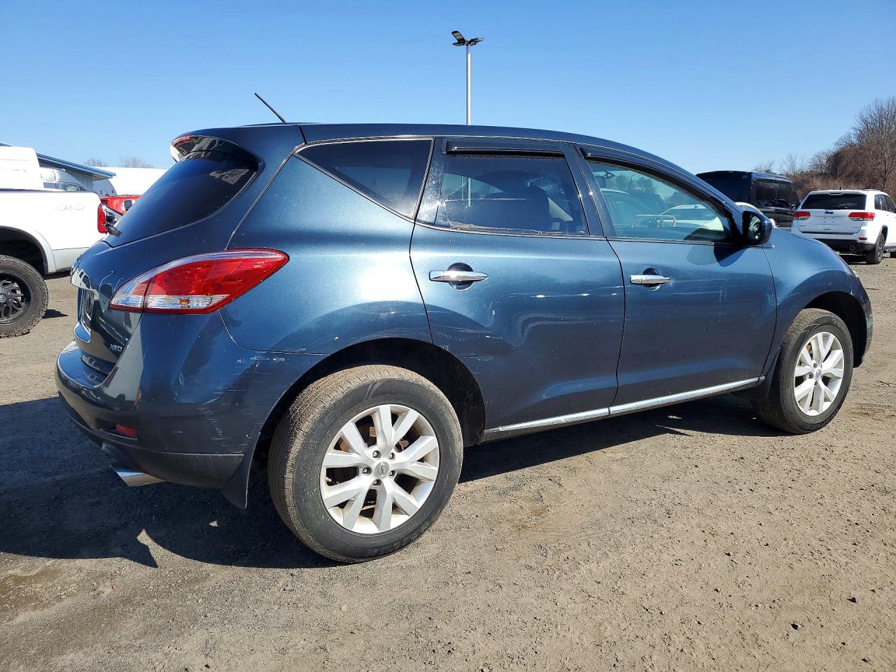Nissan Murano S