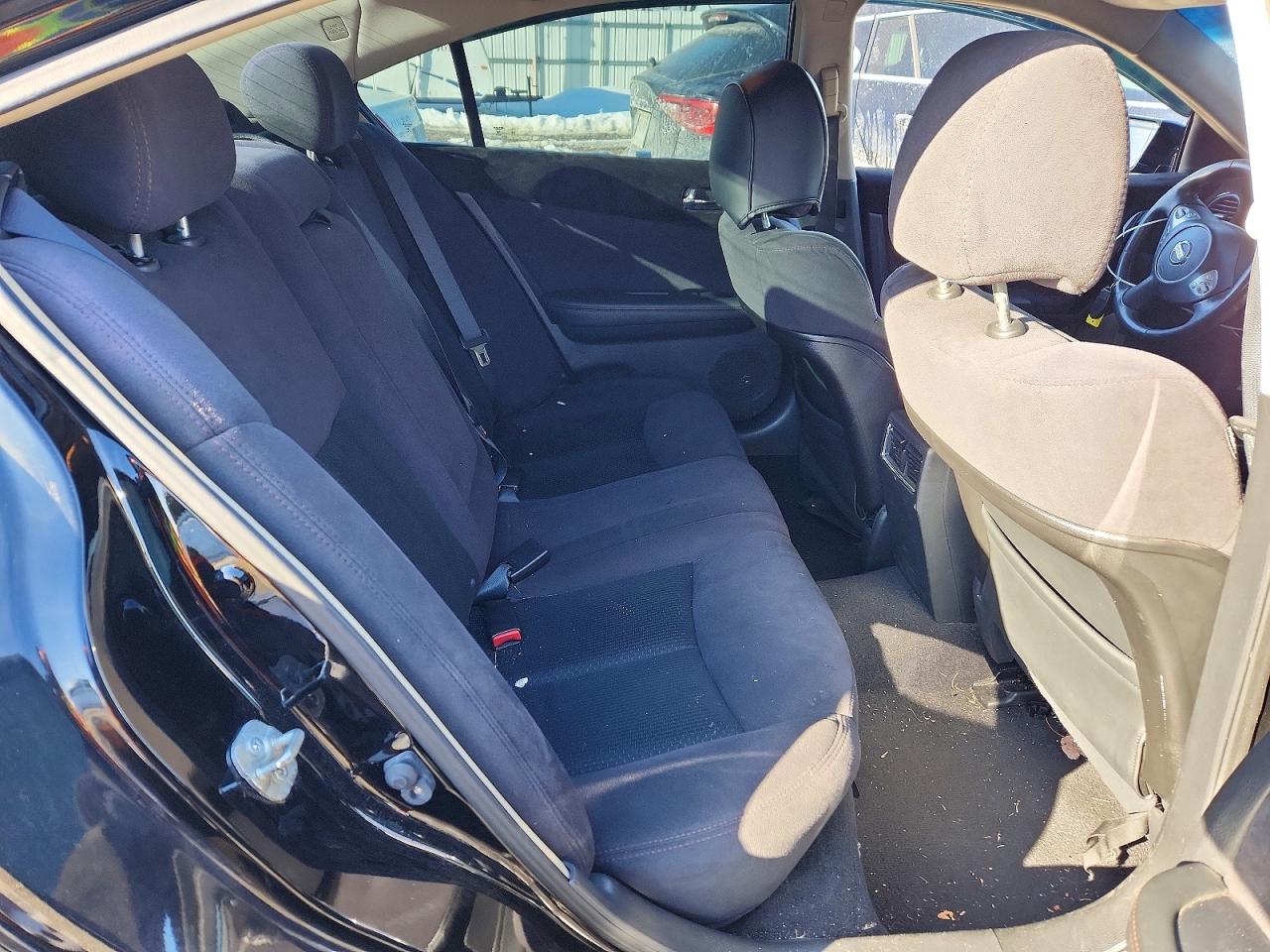 Nissan Maxima S